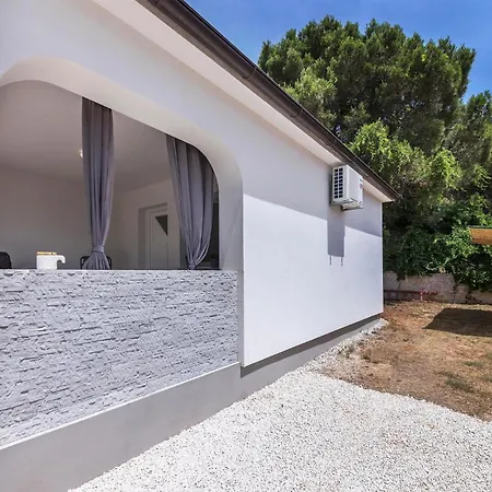 Stunning In Ferienhaus