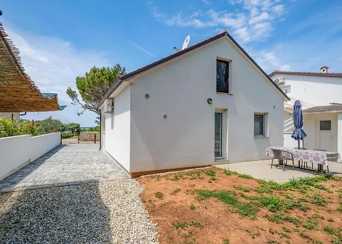 Gorgeous In With Wifi *