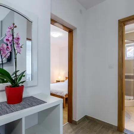 Gorgeous In With Wifi Holiday home